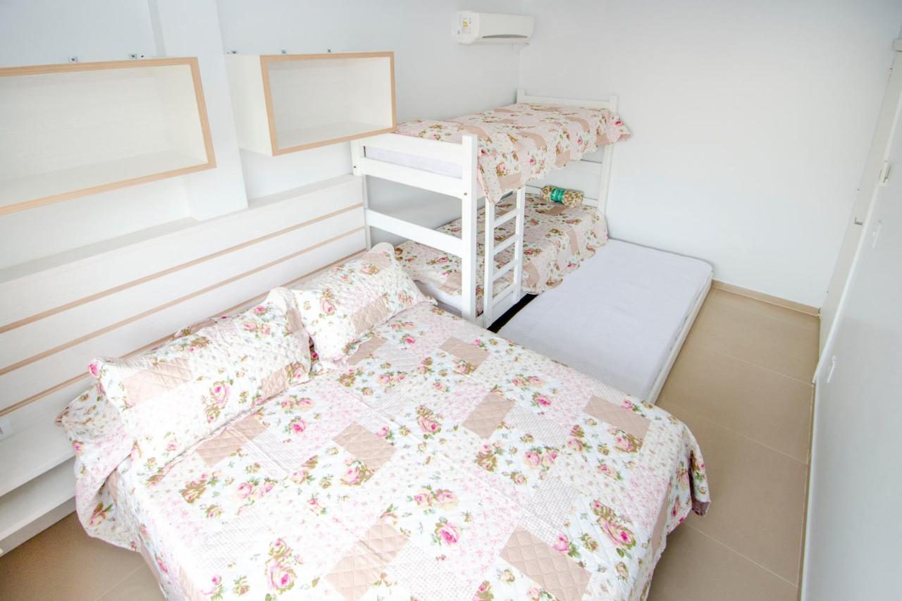 Camila Apartment Bombinhas Exterior photo