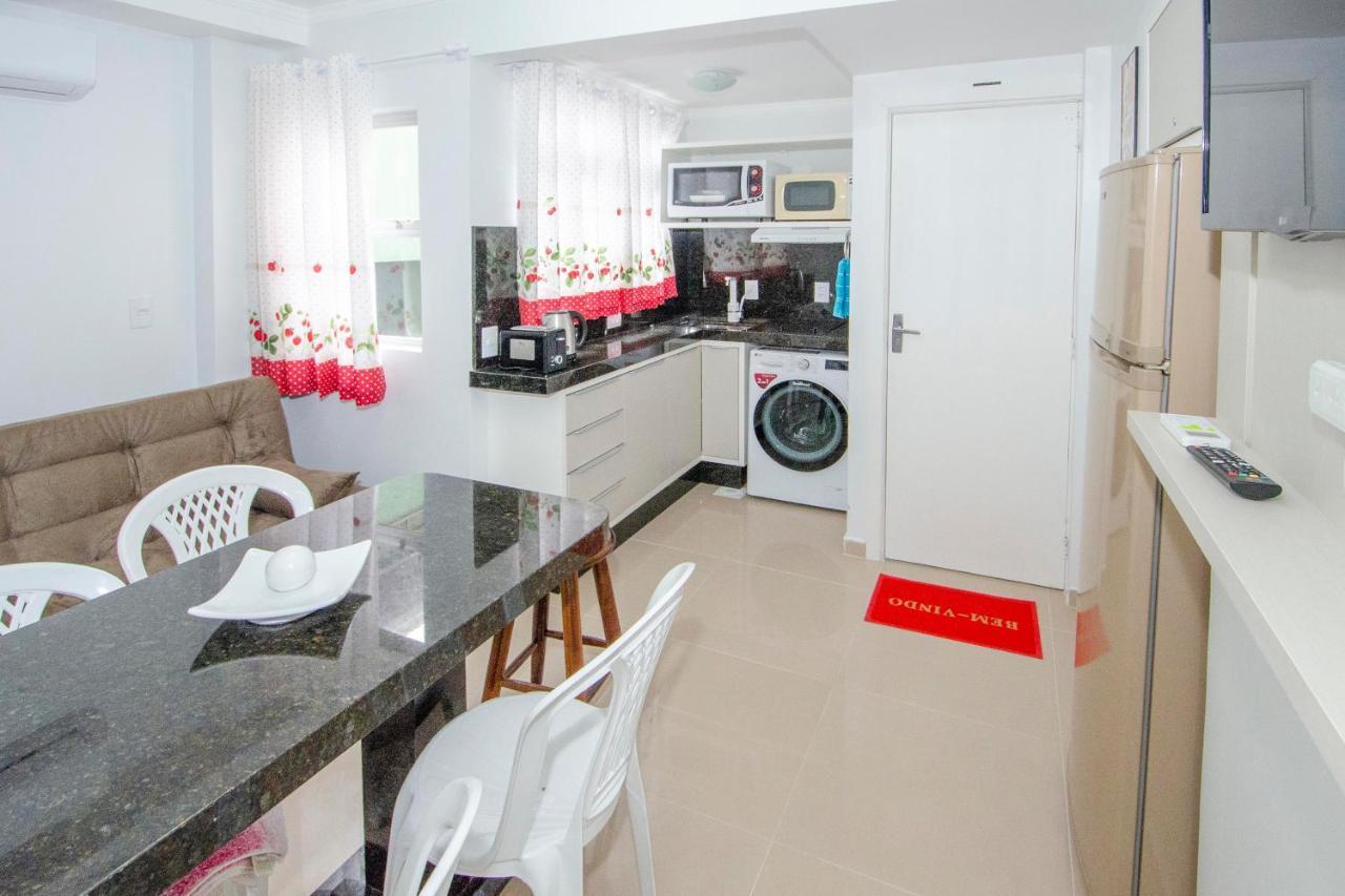 Camila Apartment Bombinhas Exterior photo